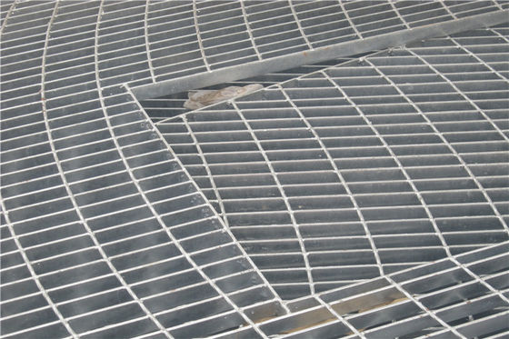 Plain Galvanized Serrated Bar Grating Rectangular Or Round Shape
